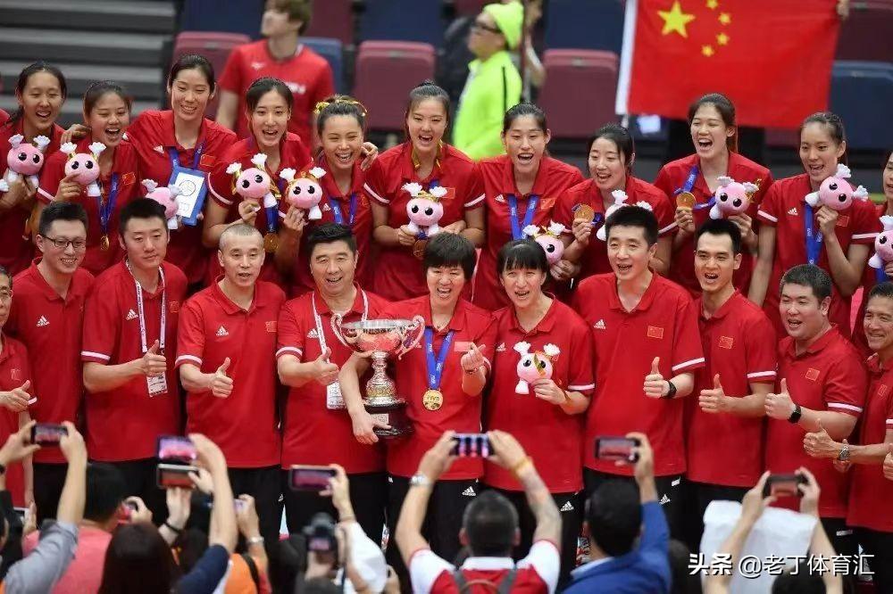 中国女排最美女运动员（细数历史上女排的七大美女）  第1张