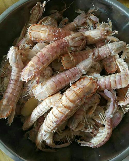 皮皮虾清水煮几分钟熟（皮皮虾的吃法）  第2张